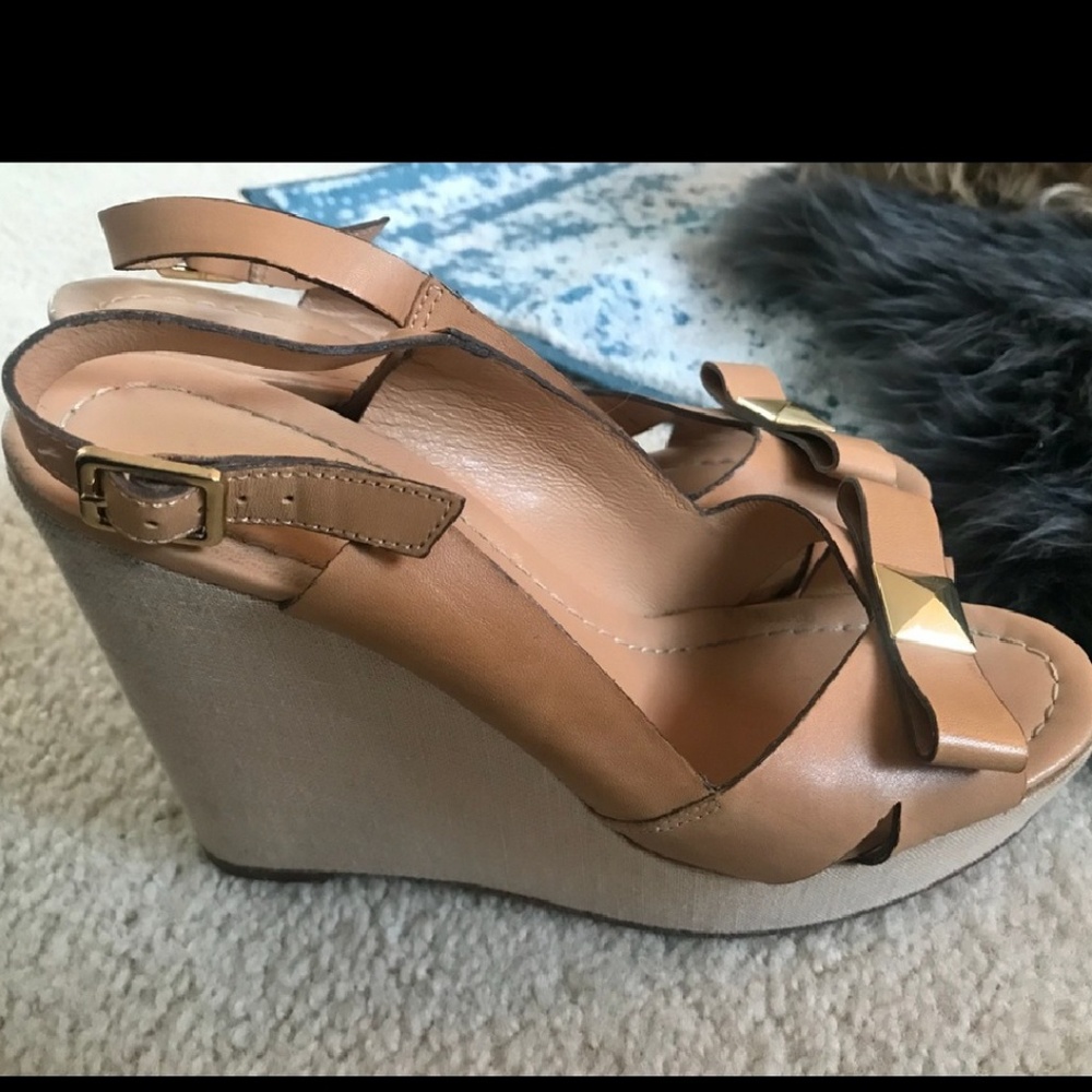 Peep toe wedges